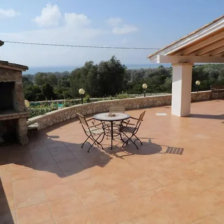 别墅 Tenuta Ferilli *